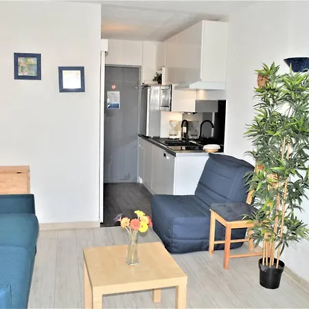 Appartement Ca270-203 Avec Balcon 3 Personnes à Sur *